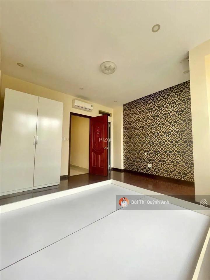 Chỉ 9,8tỷ ngay ngã tư phú nhuận 4tầng 58,3m²  (4,5x13) 4pn 5wc hợp ở, cho thuê chdv 0984 518 ***