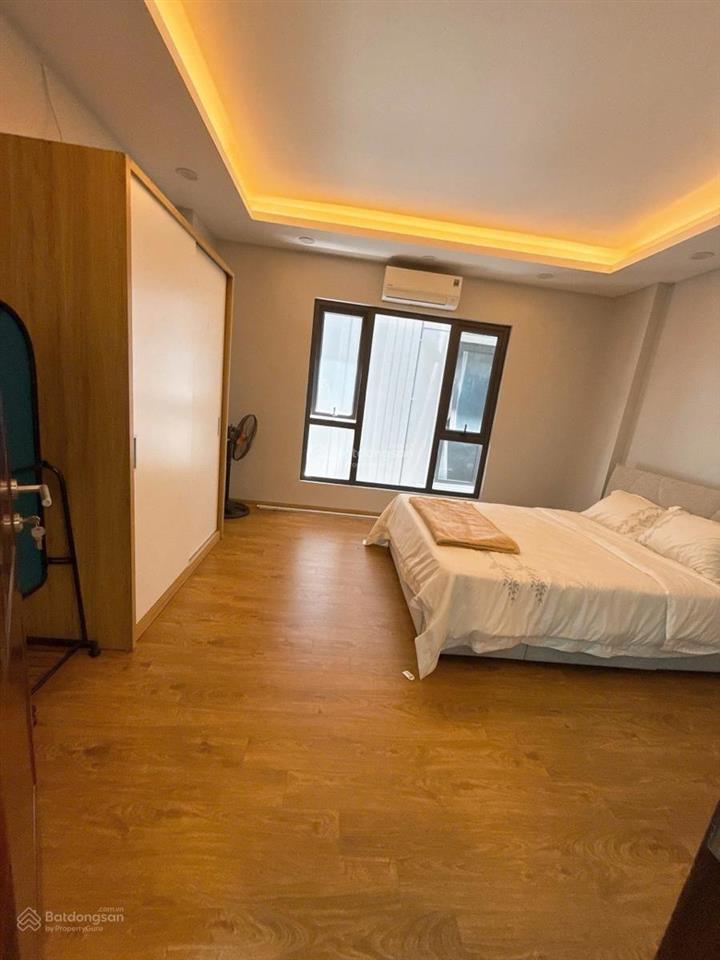 Nhà dân xây 37m2 tại bồ đề long biên, giá cực chất 8,5 tỷ có tl