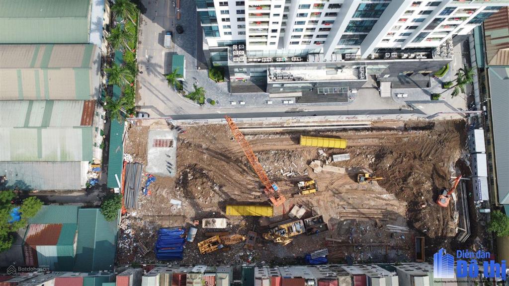 Suất ngoại giao thương mại! dự án 275 nguyễn trãi, tx, dt 70m2, giá 77tr/m2. 0985 354 ***