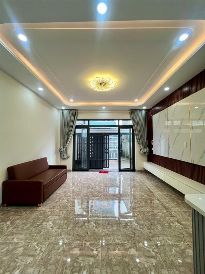 Bán nhà đường số 160, Tăng Nhơn Phú A, Q9, Thủ Đức, TP HCM. DT 75m2, 3 tầng, SH. Giá  6.7