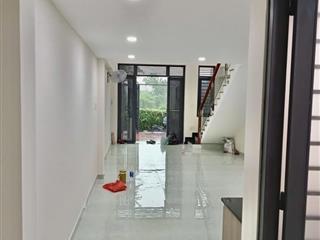 Bán nhà đường Số 11, Trường Thọ, Thủ Đức, TP HCM. DT 93m2 (4x24m), 2 tầng,  sổ hồng, giá