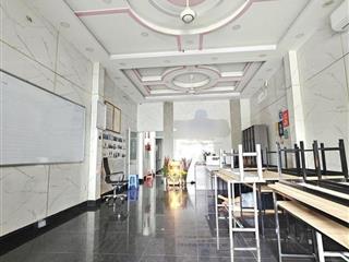 Bán nhà mặt phố đường số 10, Linh Trung, Thủ Đức, TP HCM. DT 90m2, 4 tầng, SHR. Giá 11,45