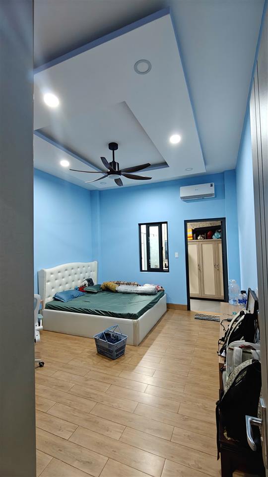 Bán nhà 3 tầng,  đường Tân Hòa 2, Hiệp Phú, Q9. Thủ Đức, TP HCM. DT 72m2, SHR.  Giá 9,4