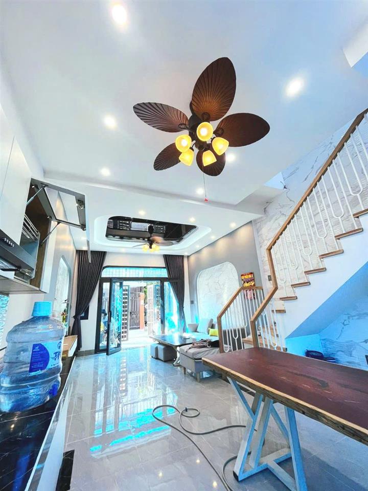 Bán nhà 4 tầng, 50m2, đường Nguyễn Duy Trinh, Q9, Thủ Đức, TP HCM,  sổ hồng riêng, giá