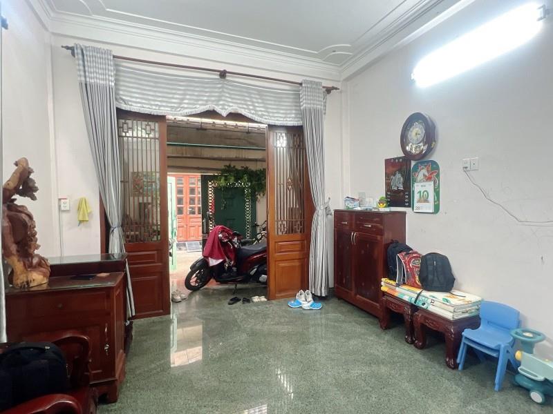 Bán nhà 3 tầng, 62m2 đường Số 2, An Khánh, TP HCM. Giá 13,4 tỷ, sổ hồng chính chủ.