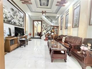 Bán nhà 3 tầng đường số 24, Linh Đông, Thủ Đức, TP HCM. DT 115m2, sổ hồng, giá 10,45 tỷ.