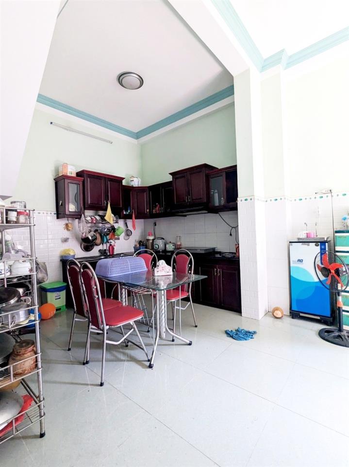 Bán nhà 105m2, đường 160, Tăng Nhơn Phú A, Q9, Thủ Đức, TP HCM, 3 tầng,  sổ hồng riêng,