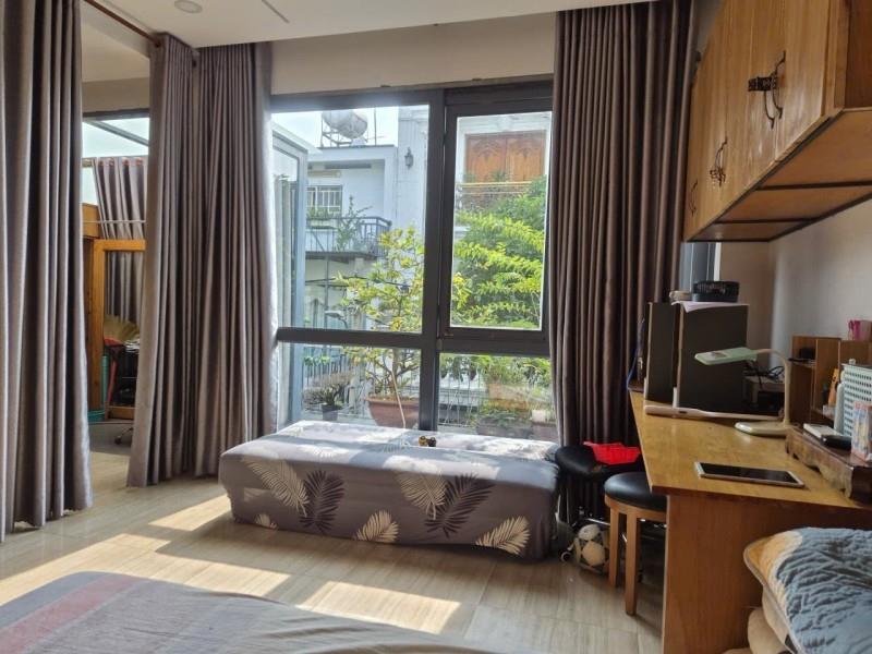 Bán nhà 97m2, 3 tầng, đường 102, Tăng Nhơn Phú A, Q9. Thủ Đức, TP HCM.  Giá 7.78 tỷ.