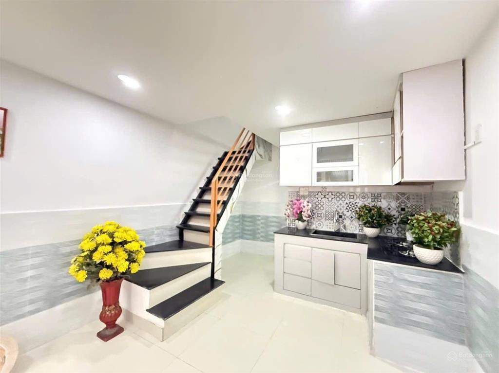 Nhà hẻm ngay góc nguyễn oanh, lê hoàng phái phường 17 gò vấp 3,5x7 trệt lầu 2pn 2wc 3,1 tỷ