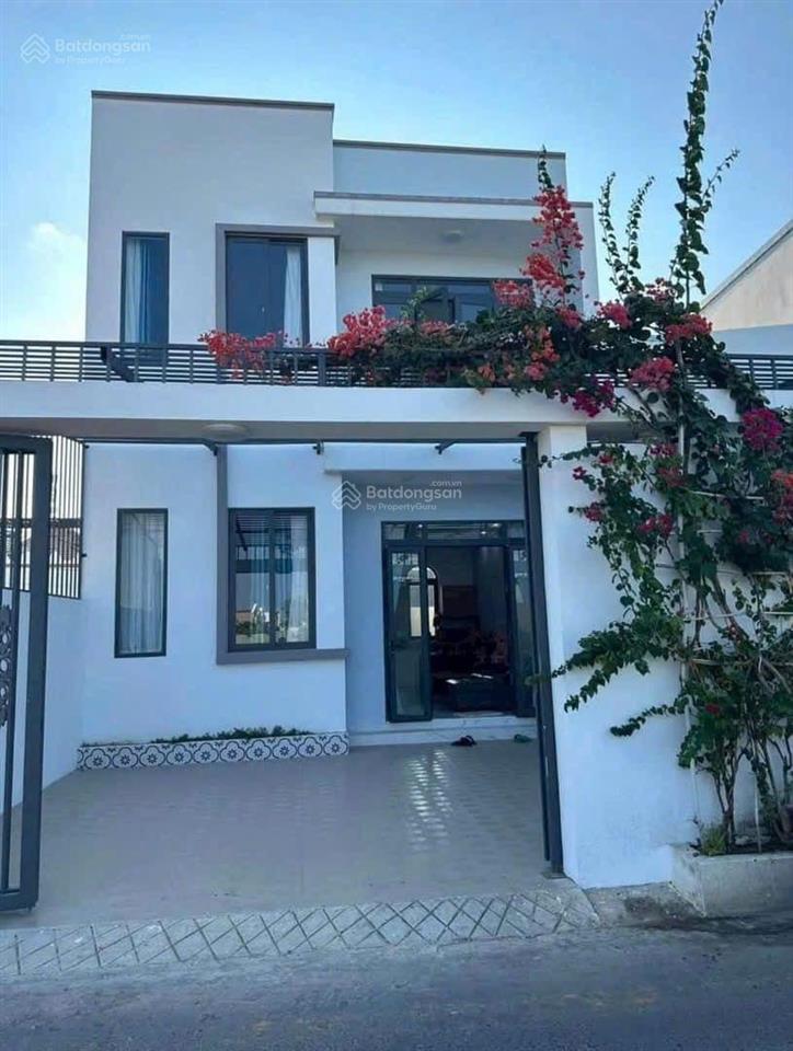 Bán nhà đang ở, dt 100m2, sổ hồng riêng, đường đinh đức thiện, bình chánh