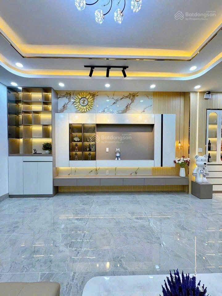 Bán gấp căn nhà đường nguyễn cửu phú, dt 80m2, shr, bình chánh