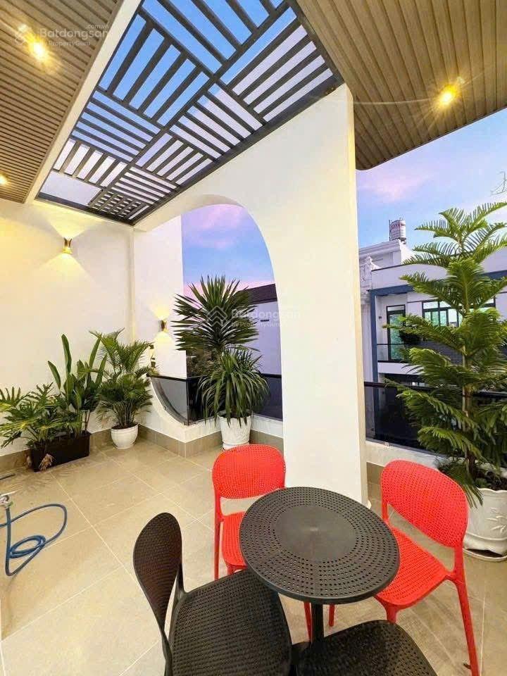 Bán gấp căn nhà đường nguyễn cửu phú, dt 80m2, shr, bình chánh