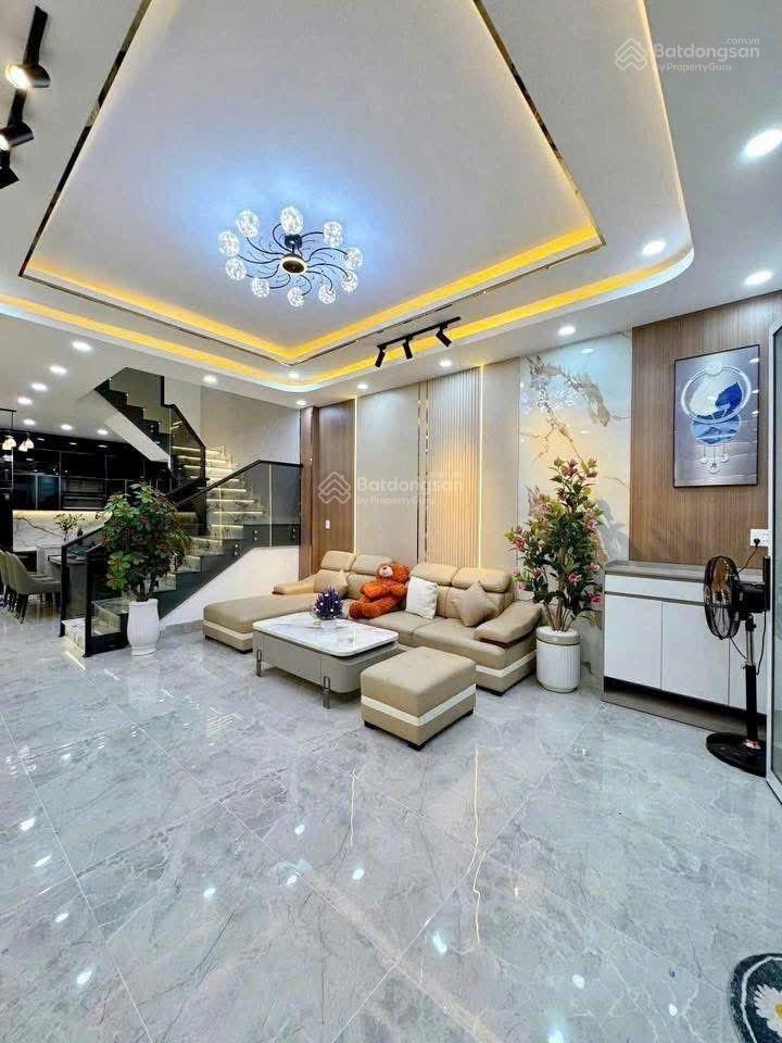 Bán gấp căn nhà đường nguyễn cửu phú, dt 80m2, shr, bình chánh