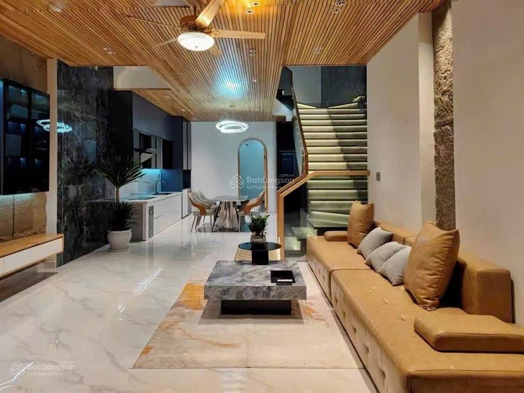 Bán nhanh nhà bình chánh, dt 80m2, sổ hồng riêng