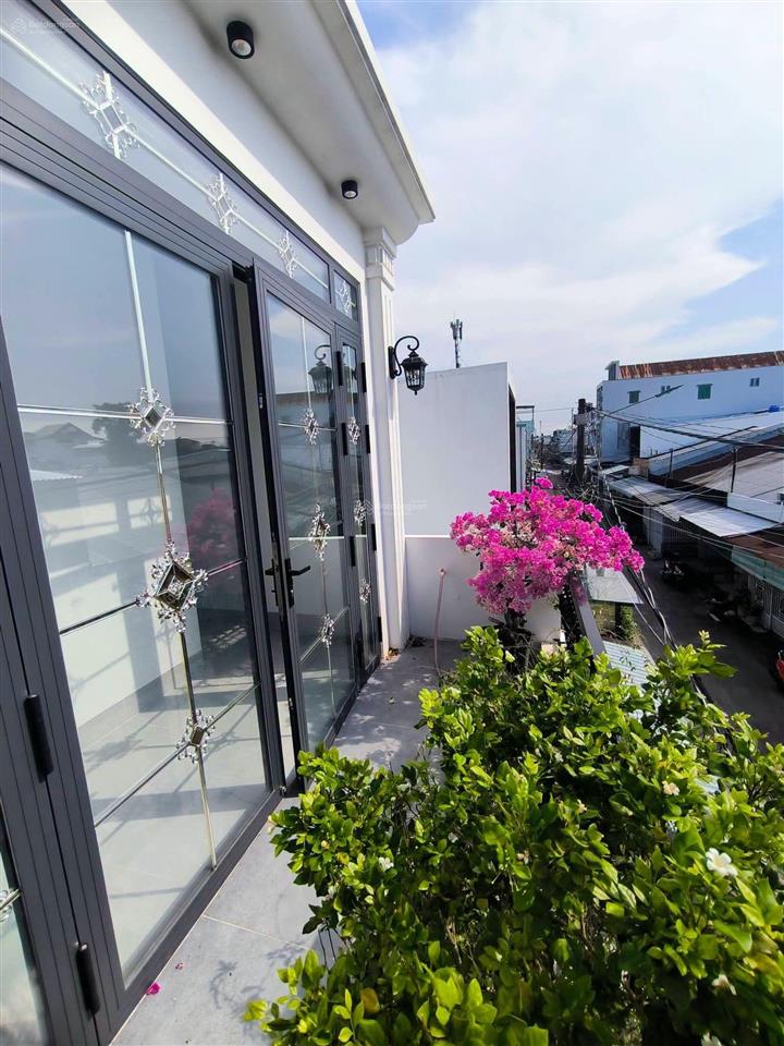 Cần bán nhanh nhà đường nguyễn hữu trí, chợ đệm, bình chánh, dt 80m2, sổ hồng riêng