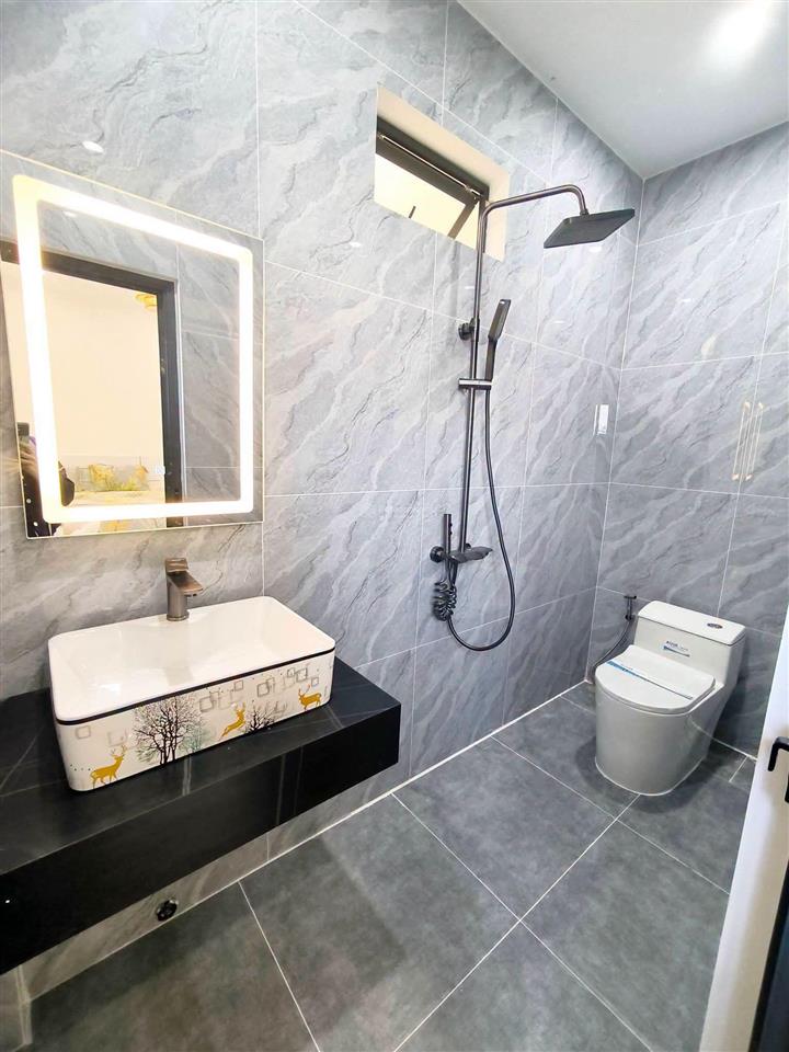 Cần bán nhanh nhà đường nguyễn hữu trí, chợ đệm, bình chánh, dt 80m2, sổ hồng riêng