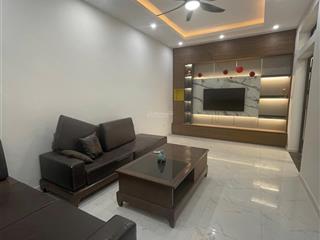 Nhà phố cổ 270tr/m2  5m ra mặt phố  nhà đẹp  đầu tư/ở/cho thuê đều hết ý !