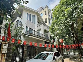 Bán nhà 4 tầng 6 ngủ đẹp như bt vườn 197m2 mặt tiền 14m giá 27,5 tỷ dương nội ô tô đỗ cổng