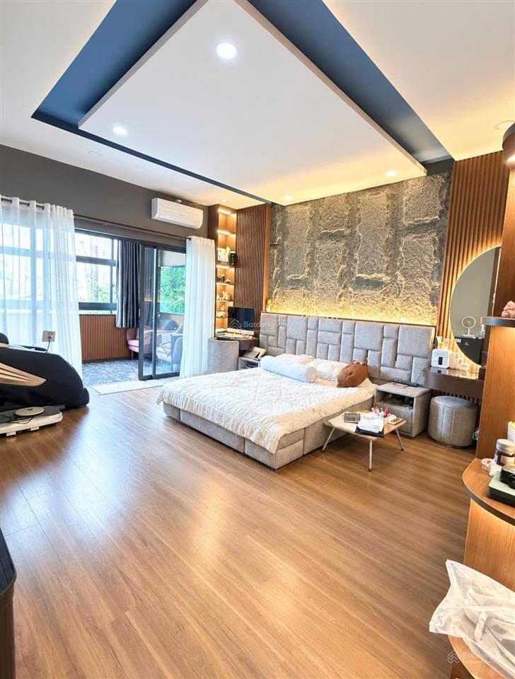 Nhà 3 tầng đường ô tô, 75m2  ngay trường công thương, sát đỗ xuân hợp  chỉ 6,x tỷ