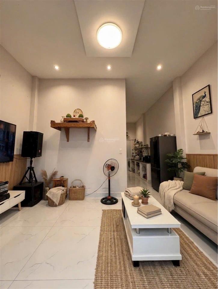 Bán nhà ô tô tận cửa ngay lê văn việt  ngang 4.8m 55m2 chỉ 4.x tỷ (thương lượng)