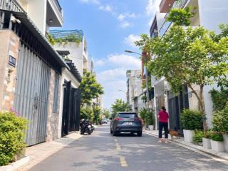 Nhà 2 lầu đường 7m có vỉa hè, ô tô ngủ trong nhà, 93m2 chỉ 9.x tỷ  ngay dương đình hội