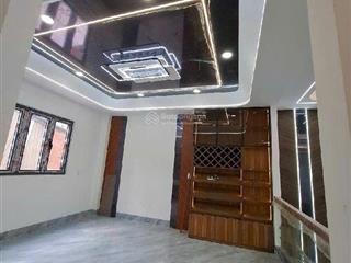 Siêu phẩm lên sóng nhà mặt tiền hẻm nhựa 8m, ô tô vào nhà.