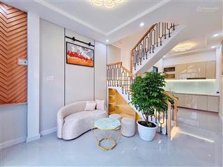 Nhà đẹp đón tết 40m2 lê đức thọ  2 pn  4.150 tỷ