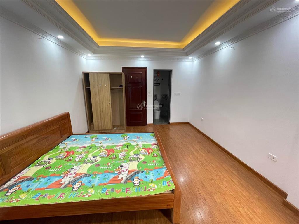 Nhà đẹp ôtô đỗ cửa tại hồ tùng mậu  40m2 x 7 tầng thang máy nhỉnh 14tỷ , nhà mới xây ở ngay