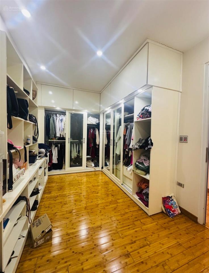 Phân lô nguyễn hoàng nhỉnh 32tỷ  70m2 x 7tầng thang máy lô góc 3 thoáng vĩnh viễn  full nội thất