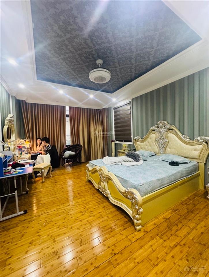 Phân lô nguyễn hoàng nhỉnh 32tỷ  70m2 x 7tầng thang máy lô góc 3 thoáng vĩnh viễn  full nội thất