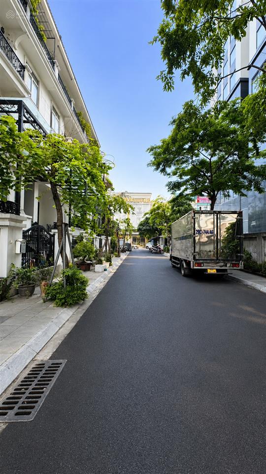 Biệt thự trần duy hưng, lê văn lương, nhỉnh 50 tỷ  100m² x 5 tầng  phân lô ô tô đỗ cửa ngày đêm