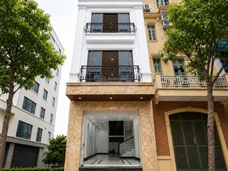 Nhà phân lô doãn kế thiện, mai dịch, cầu giấy 28 tỷ  70m² x 6 tầng + thang máy  khu dân trí cao