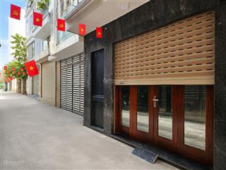 Nhà ngõ bagac dịch vọng, cầu giấy 12 tỷ  45m² x 5 tầng mt 4,5m  nhà dân xây full nội thất xịn