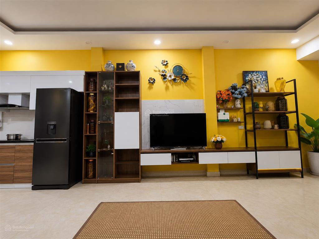 Nhà ngõ ba gác dịch vọng, cầu giấy 12 tỷ  45m2 x 5 tầng mt 4,5m  nhà dân xây full nội thất xịn