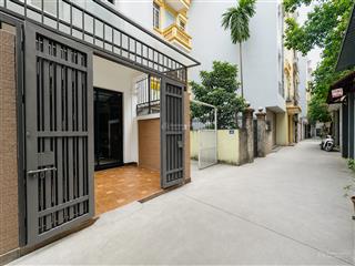 Nhà mặt ngõ rộng quan hoa, cầu giấy 14 tỷ  50m2 4 tầng  nhà 3 thoáng đầy đủ nội thất