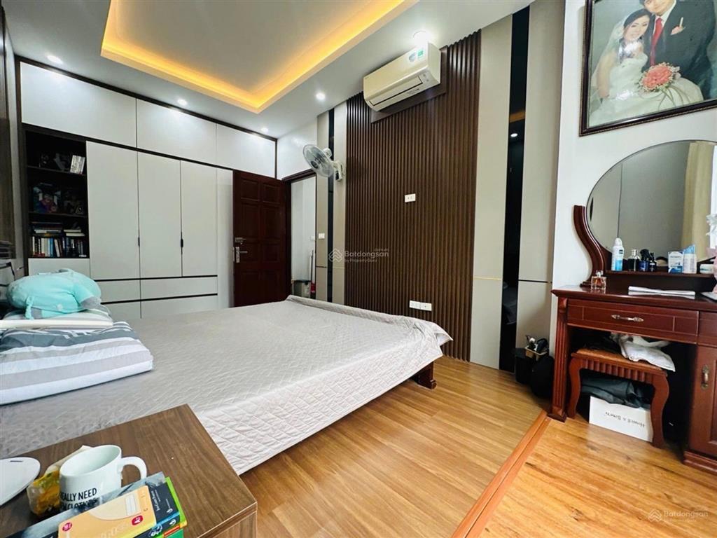 Nhà mặt ngõ rộng lê đức thọ, nam từ liêm 11 tỷ  51m2 x 4 tầng lô góc  full nội thất ở luôn