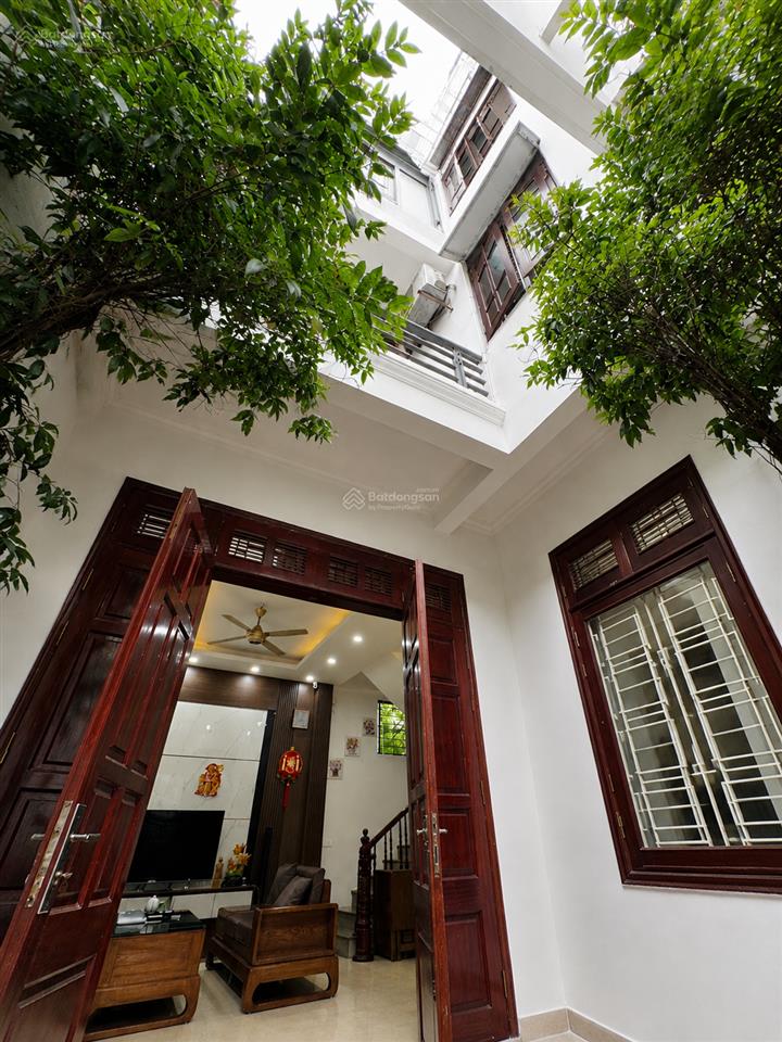 Nhà mặt ngõ rộng lê đức thọ, nam từ liêm 11 tỷ  51m2 x 4 tầng lô góc  full nội thất ở luôn