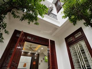 Nhà mặt ngõ rộng lê đức thọ, nam từ liêm 11 tỷ  51m2 x 4 tầng lô góc  full nội thất ở luôn