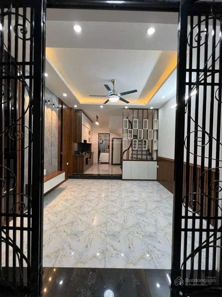 Nhà lô góc mặt ngõ xuân thuỷ, cầu giấy 8.8tỷ  40m2 x 5 tầng  3 thoáng full cửa ảnh thật nhà thật