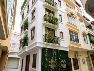 Nhà phân lô ôtô phạm văn đồng, cầu giấy 23tỷ  55m2 x 5 tầng lô góc 3 thoáng full nội thất, ở luôn
