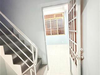 Nhà giá tốt quận phú nhuận  nhà đúc 4 tầng kiên cố chỉ 4,7 tỷ