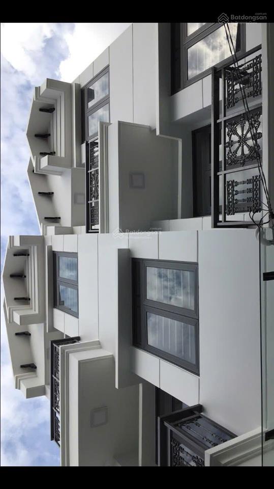 Nhà bán đường âu cơ  hẻm đẹp 4m diện tích tốt