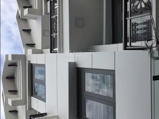 Nhà bán đường âu cơ  hẻm đẹp 4m diện tích tốt