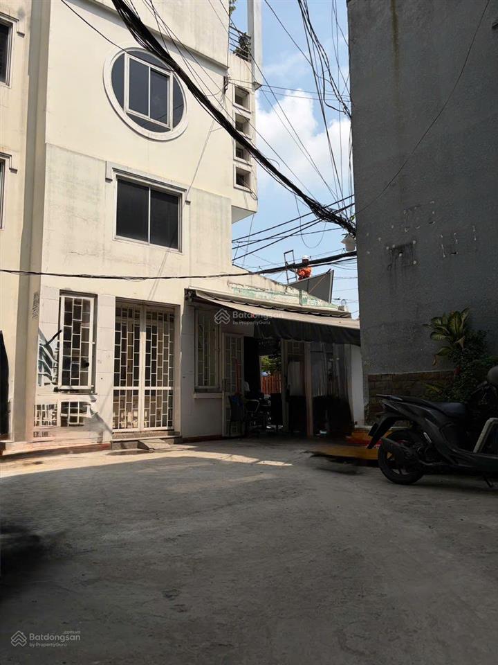 Nhà giá tốt phú nhuận  chiều ngang đẹp 5 tầng giá chỉ 7,5 tỷ