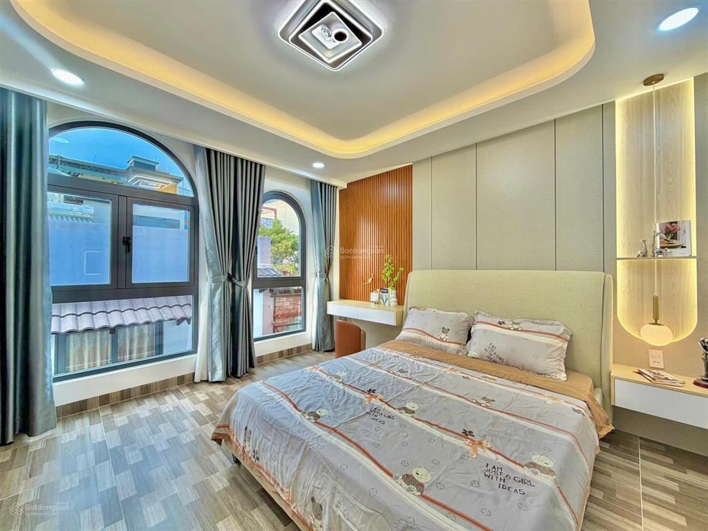 Nhà đẹp sát mặt tiền đường lê quang định bình thạnh
