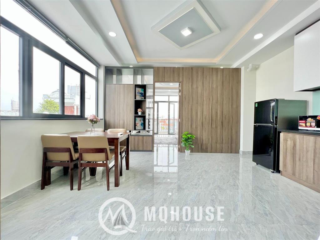 Cho thuê căn hộ 1 phòng ngủ  ban công, sạch sẽ an ninh, nhà mới ngay bờ kè hoàng sa, đỗ thị lời