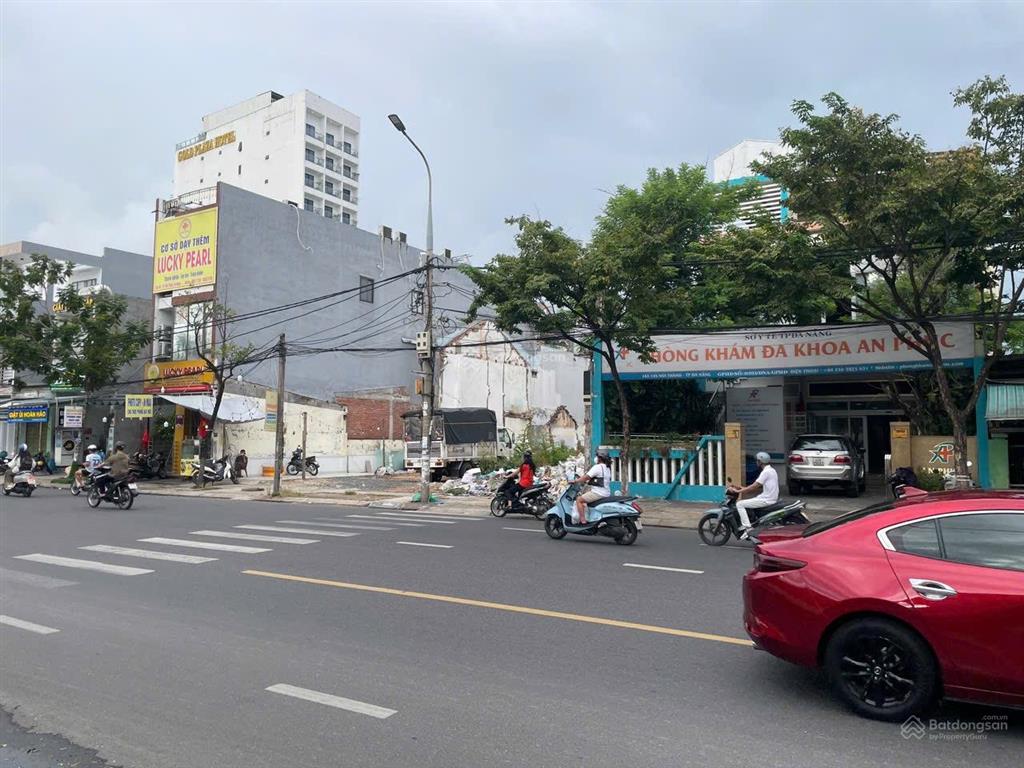 Lô 420m2 đường núi thành, gần ngay ngã tư giao duy tân  giá 63 tỷ