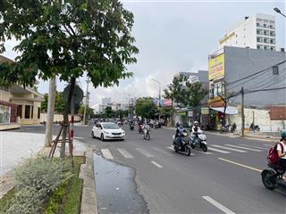 Lô 420m2 đường núi thành, gần ngay ngã tư giao duy tân  giá 63 tỷ