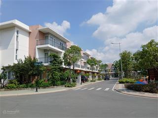 Chính chủ gửi bán căn nhà phố dragon village 6x15, 1 trệt 2 lầu, view công viên, giá tốt