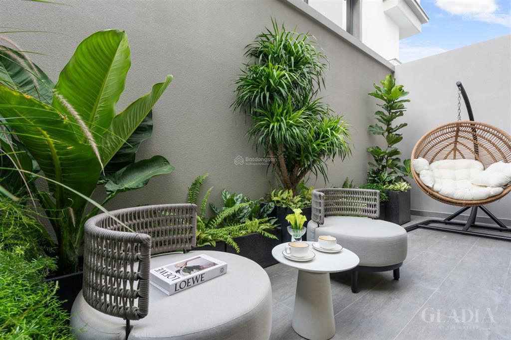 Gladia nhà phố mặt tiền đường 25m, sát clubhouse, lý tưởng ở & kinh doanh, 225m2, giá 29 tỷ